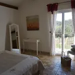Pensionat La Buisse 4*