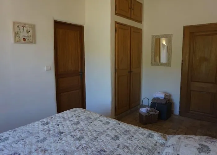 La Buisse 4* Simiane-la-Rotonde